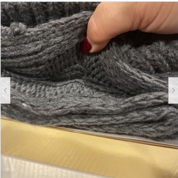 MICHAEL KORS GRAY KNIT SCARF & HAT 2 PIECE GIFT SET - NWT - Picture 6 of 12